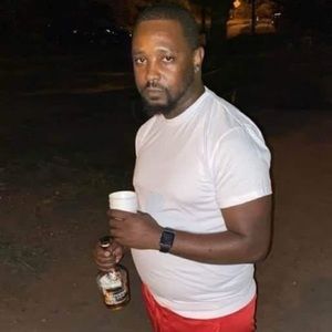 Meet your Posher, Kenneth